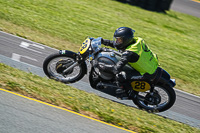 anglesey-no-limits-trackday;anglesey-photographs;anglesey-trackday-photographs;enduro-digital-images;event-digital-images;eventdigitalimages;no-limits-trackdays;peter-wileman-photography;racing-digital-images;trac-mon;trackday-digital-images;trackday-photos;ty-croes